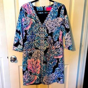 Dress great for dinner, wedding, in perfect condition. Worn once.